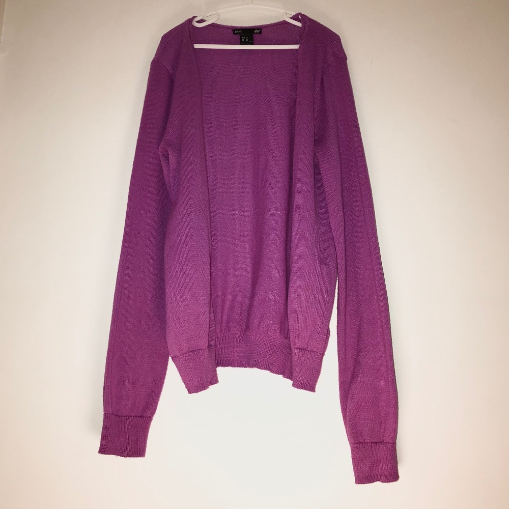 H&M Fuchsia Purple Button Up V-Neck Cardigan Knit Sweater Valentine's Day XS EUC